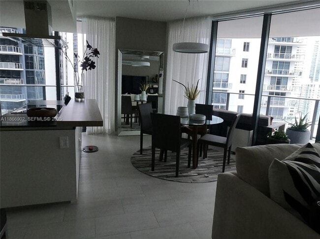 Photo - 1000 Brickell Plaza Unit 2301