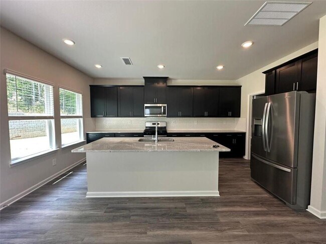 Photo - 118 Sequoia Ln