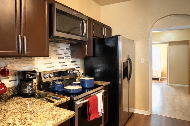 Photo - 306 Washington St