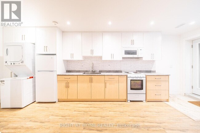 Photo - 49B East Dr