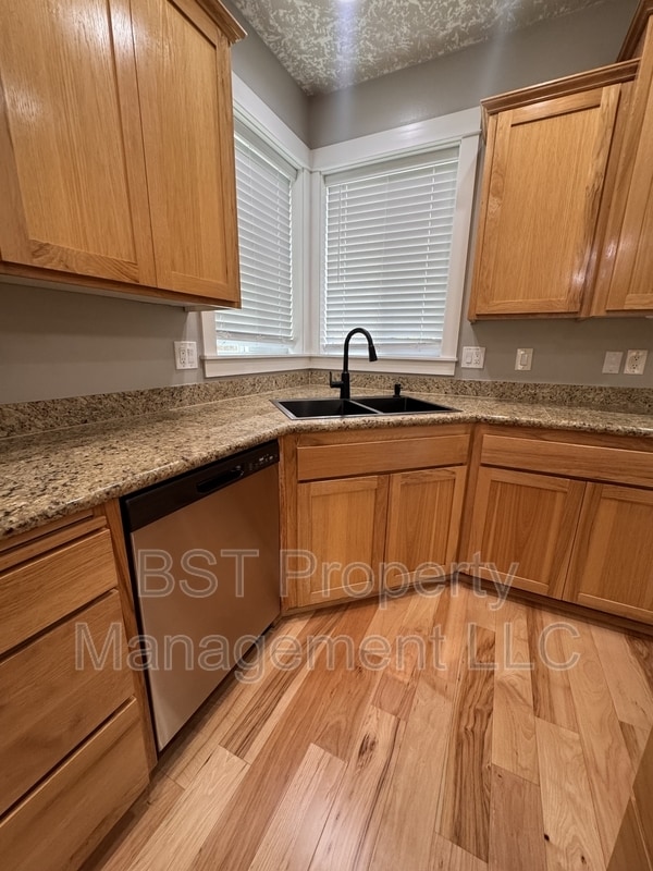 Photo - 1604 Webb Lake Dr