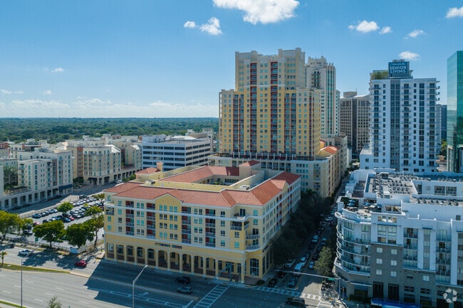 7350 SW 89th St - Toscano Condo