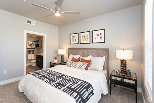 2BR 2BA - 1,159 SF - The Penwell