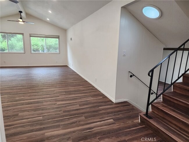 Photo - 2523 Deerpark Dr