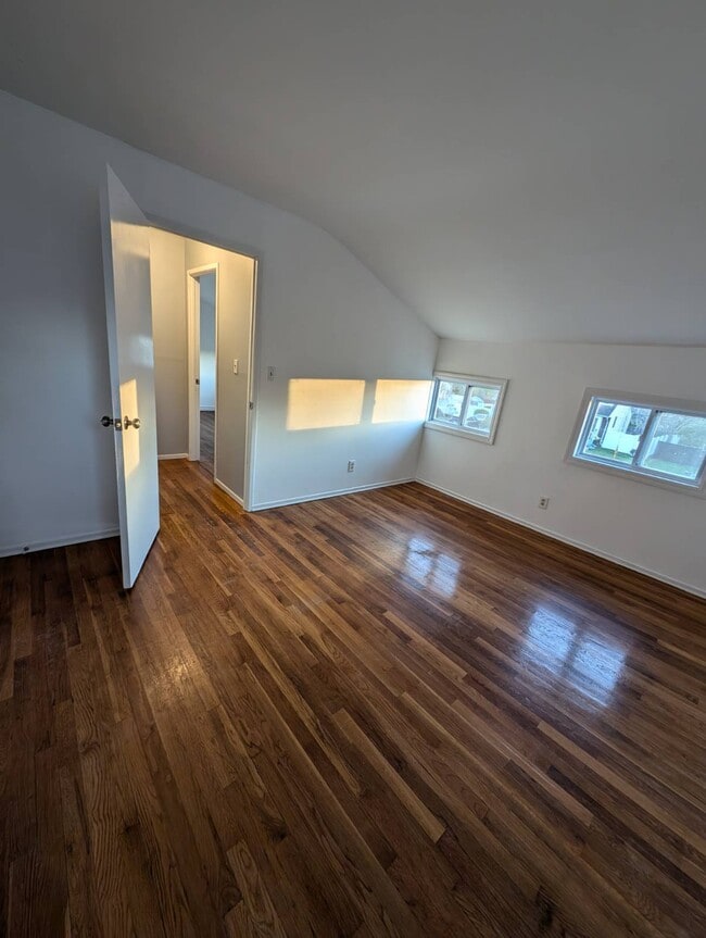 Photo - 132 Avondale Dr