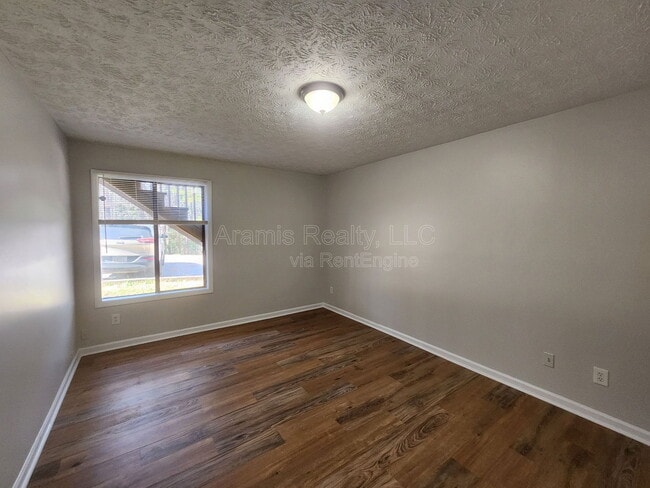 Photo - 116 Spring Ct Unit 1