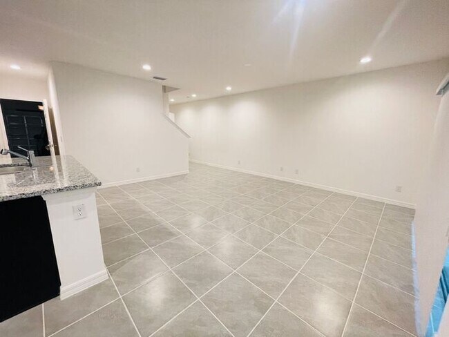 Photo - Coming Soon!!!-Blue Springs Reserve-180 Glass Onion Dr Groveland, FL 34737