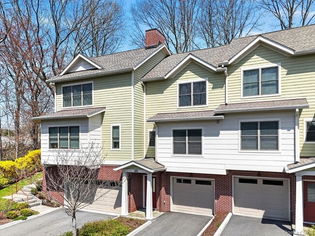 Building Photo - 280 Boulder Ridge Rd Unit 2F