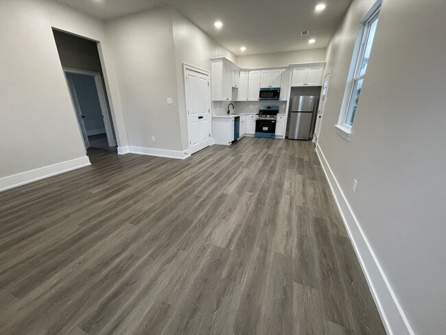 Photo - 1333 Angela St Unit 1333