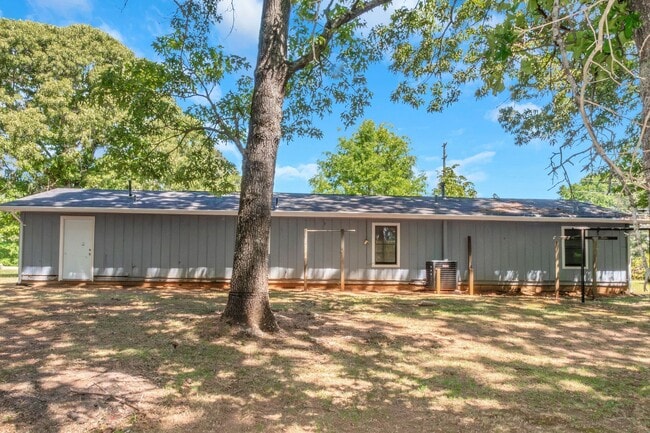 Photo - This fully remodeled 3-bedroom, 1-bath home in Covington (Pictures Coming Soon)