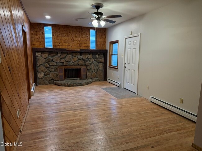 Photo - 38 State St Unit A