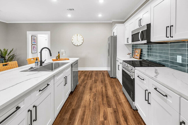 PGNorthAthensTH2 - Pointe Grand North Athens Townhomes