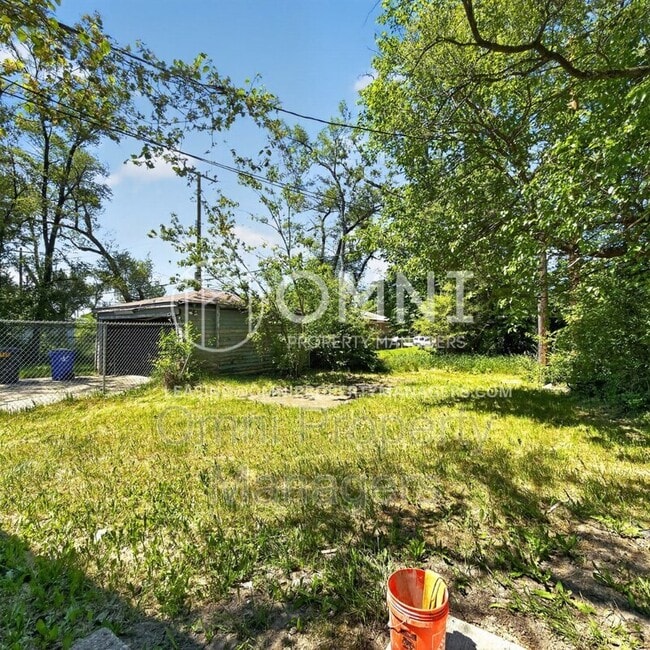 Photo - 7161 Varjo St