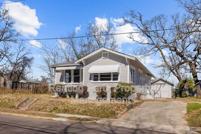 Photo - 3009 Prince Ave