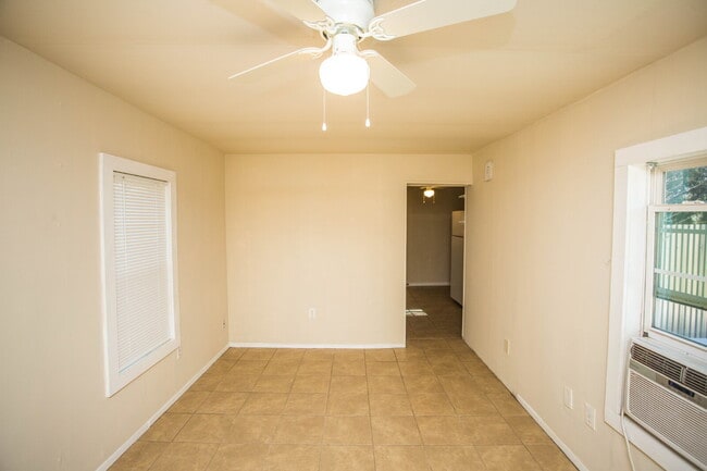 Photo - Lovely Rear Unit with a Yard!