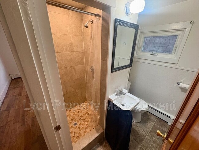 Photo - 70 Bouvier Ave Unit 2L