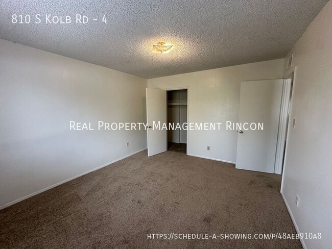 Photo - 810 S Kolb Rd