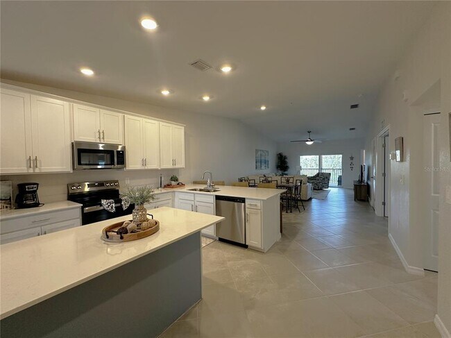 Photo - 14231 Heritage Landing Blvd