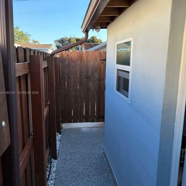 Photo - 6720 Charleston St Unit A