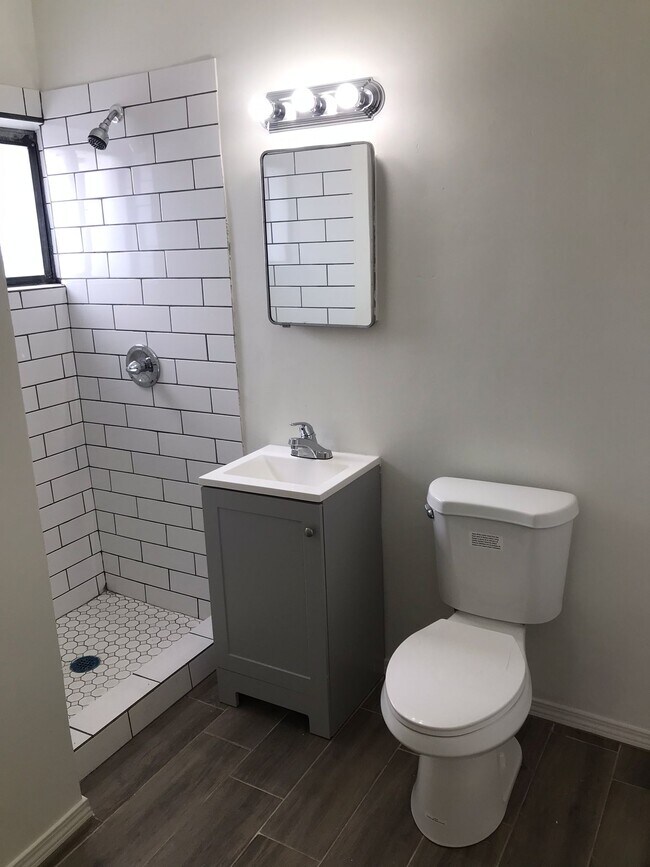 Photo - 1006 Luna St Unit 1004 Luna