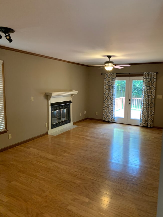 Room in House on Sawmill Rd