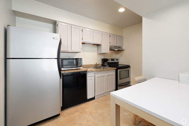 Studio - 675SF - Kitchen - The Haven at Academy