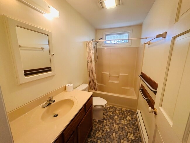 Photo - 1510 Graham Rd