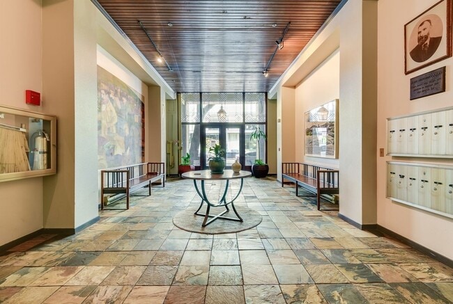 Photo - The Fairmount