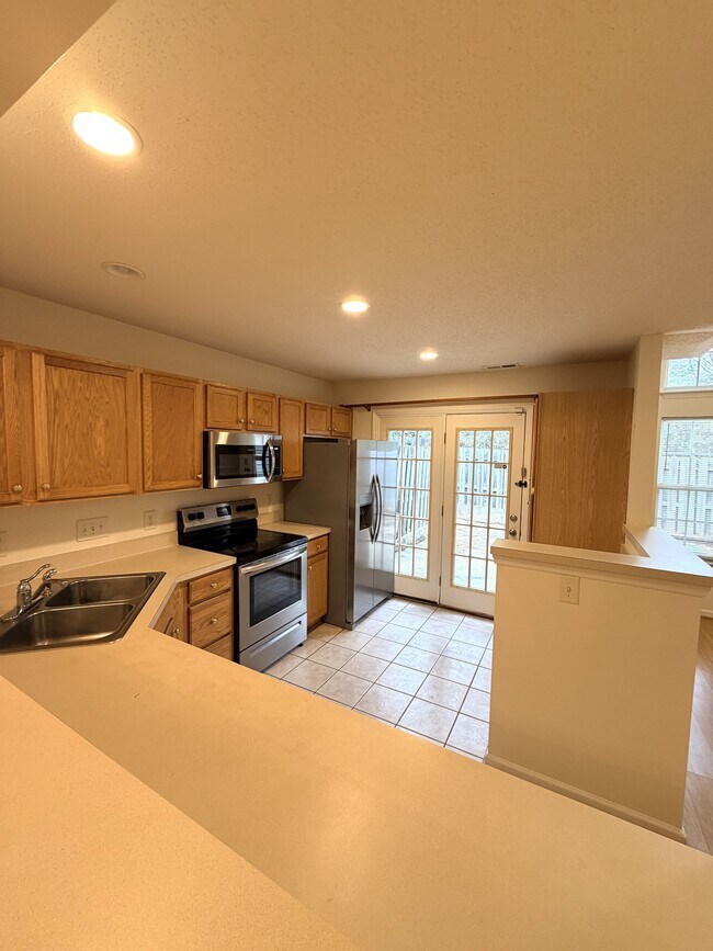 Photo - 5106 Bartholomew's Ln