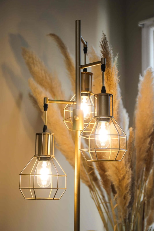 Photo - 6734 Winchester St