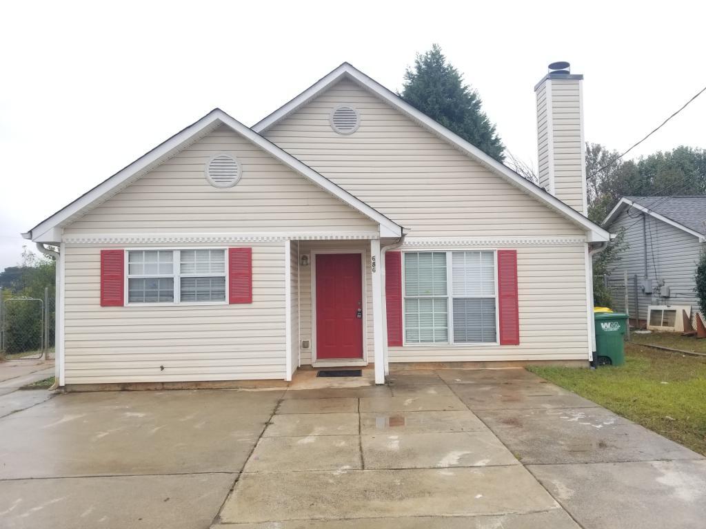 Photo - 686 Morrow Rd
