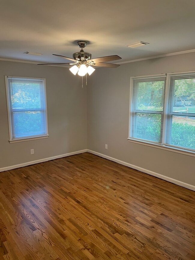 Photo - 642 E Samford Ave