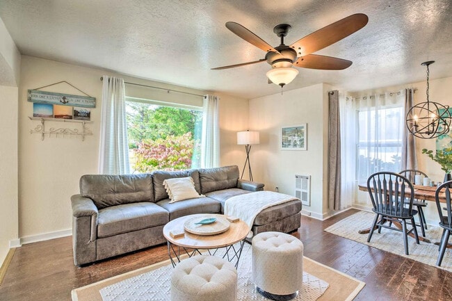 Photo - 5010 K Pl Unit ID1385819P