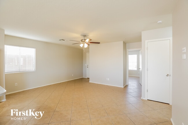 Photo - 21286 Duncan Dr