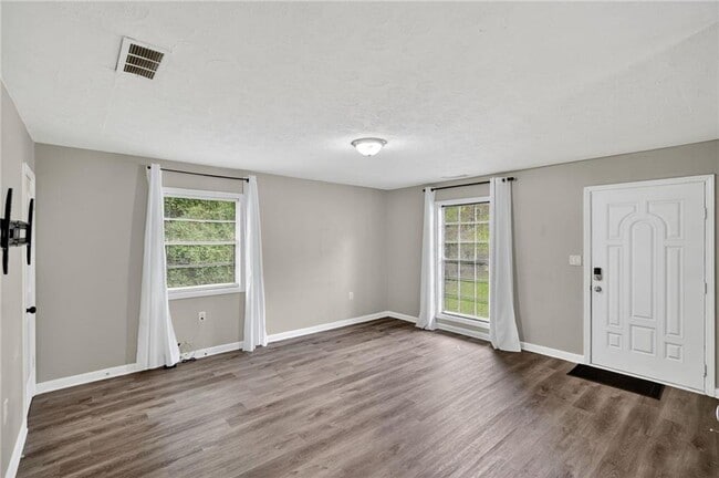 Photo - 1351 Eason St NW