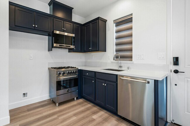 Photo - 2943 Neil Jerome Dr