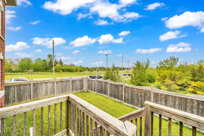 Photo - 2 Stevensgate Dr Unit SI ID1498591P