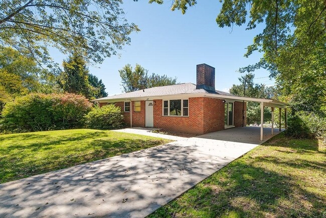 Photo - 677 Monte Vista Rd