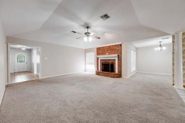 Photo - 101 Settlers Ct