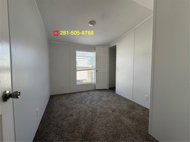 Photo - 16206 Wood Dr