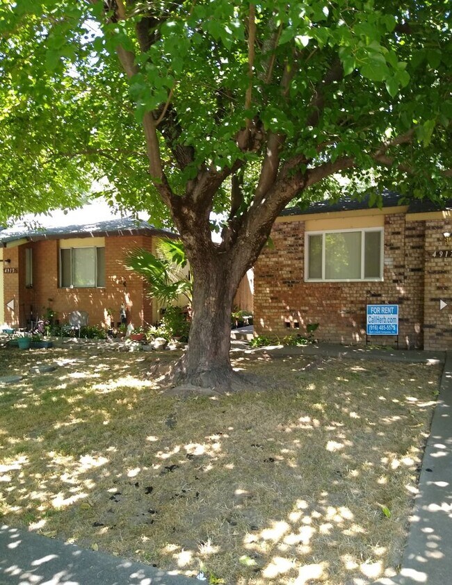 Building Photo - 6340  Lignos 4917-19 Orchid Unit 4919