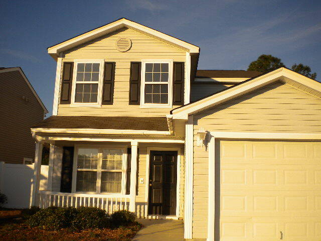 Building Photo - 1041 Stoney Falls Blvd