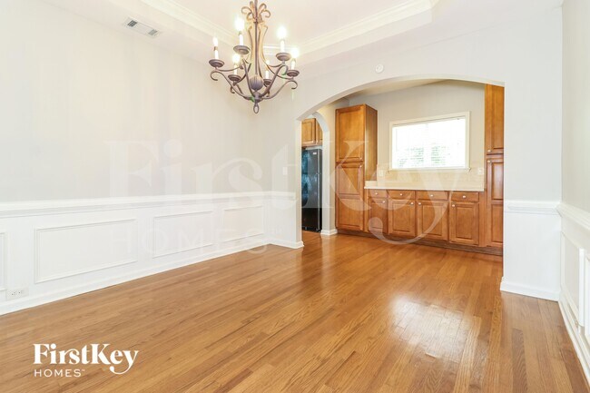 Photo - 1460 Independence Trl