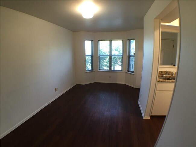 Photo - 3400 Speedway Unit 203