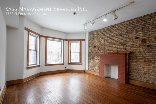 Photo - 3755 N Fremont St Unit 1N