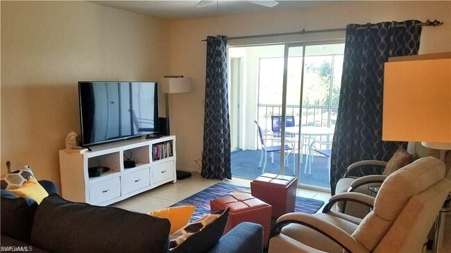 Photo - 1075 Foxfire Ln