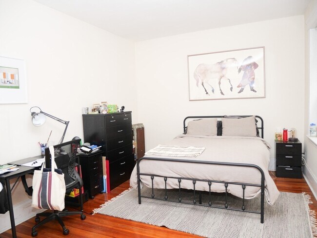 Photo - 184 Saint Paul St Unit 2