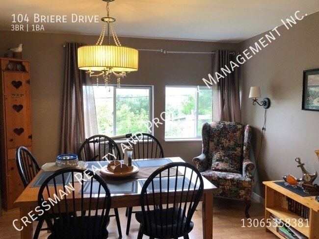 Photo - 3 Bedroom 1 Bathroom Full House in Regina Beach