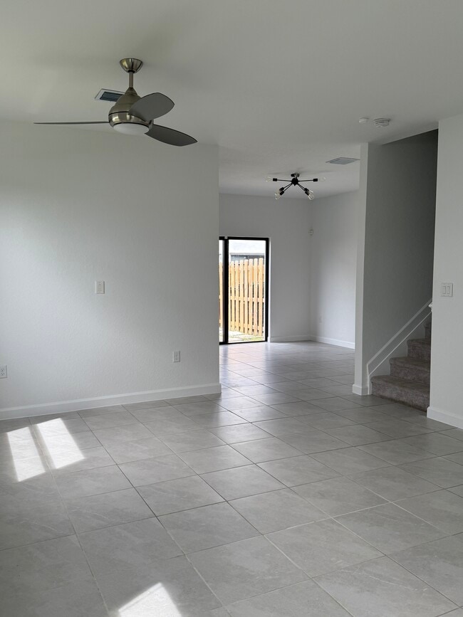 Photo - 28532 SW 133rd Path