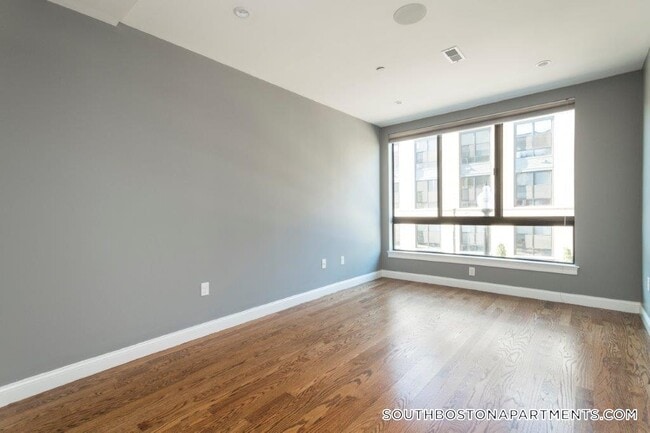 Photo - 339 D St Unidad 5